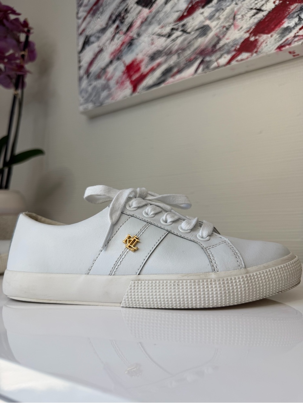 Lauren Ralph Lauren White Leather Sneakers | Gold Logo | Women’s Size 5.5